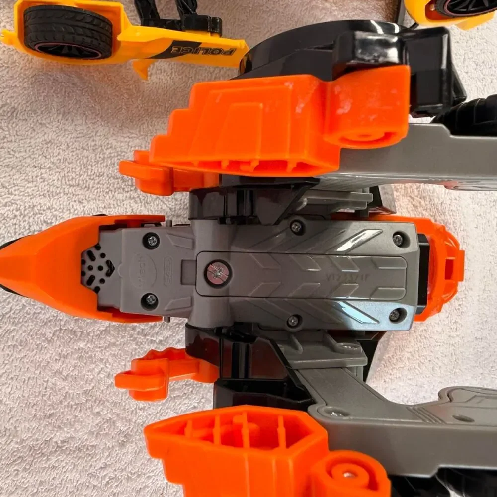 Beyblade Orange and Yellow Action-figures-playsets